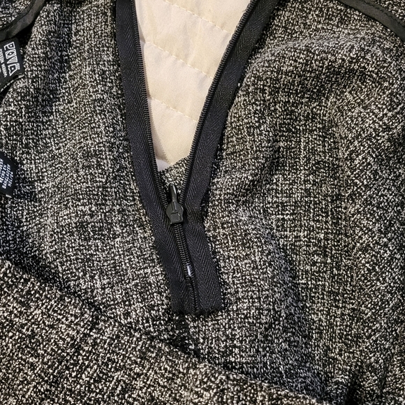 NORTONMCNAUGHTON 2-Piece Suit - Picture 9 of 12